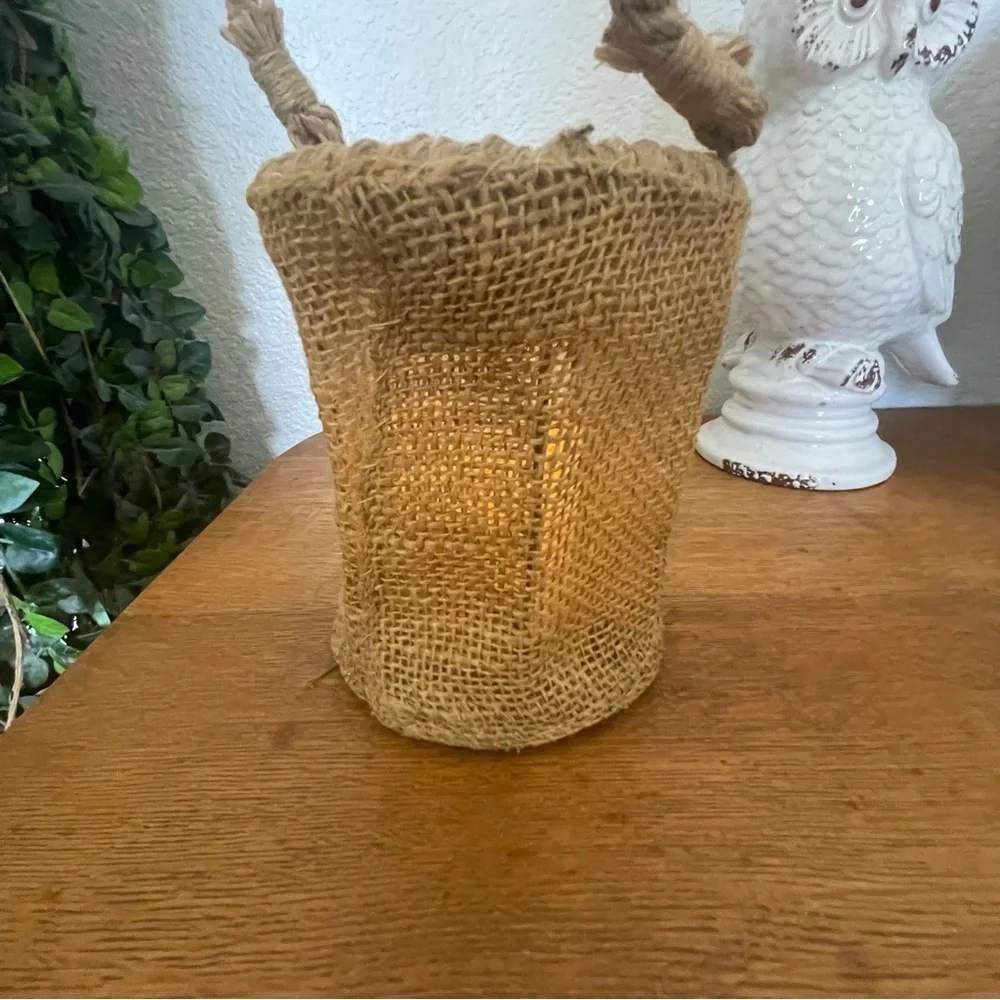 No. 98 Natural Jute Hanging Hurricane Basket, Wax candle included